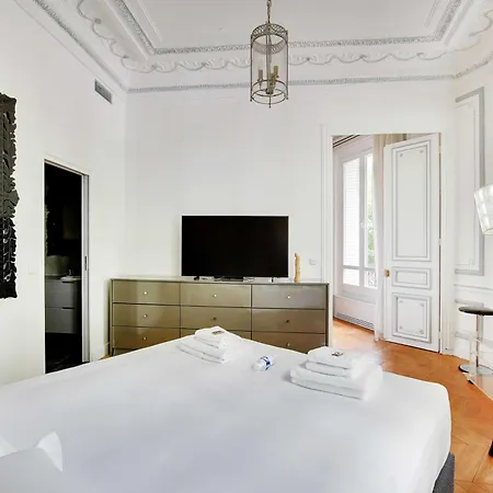 Magnificent Appt - 2bd For 4p - Close Champs-elysees & Pont De L'alma